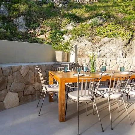 Beautiful New 3-bedroom House, Near Cavtat,parking Vila