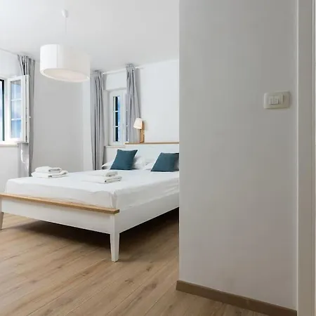 Vila Beautiful New 3-bedroom House, Near Cavtat,parking *