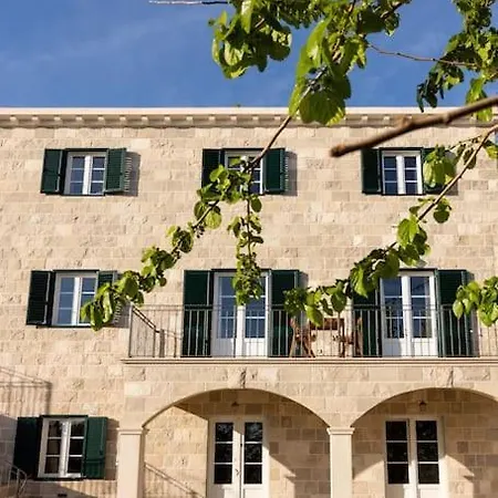 Beautiful New 3-bedroom House, Near Cavtat,parking Cavtat