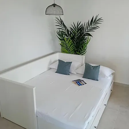 Villa Beautiful New 3-bedroom House, Near Cavtat,parking Cavtat