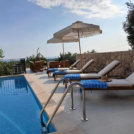 Beautiful New 3-bedroom House, Near Cavtat,parking * Cavtat