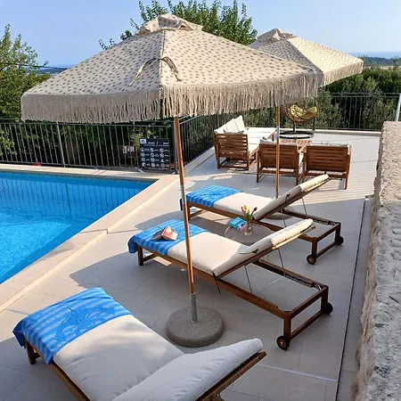 Beautiful New 3-bedroom House, Near Cavtat,parking Cavtat
