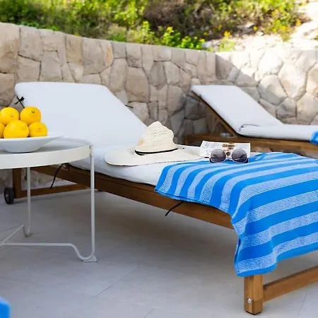 Beautiful New 3-bedroom House, Near Cavtat,parking *